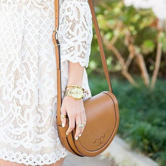 Tory Burch Serif T Leather Saddle Bag - Picture 1 of 4